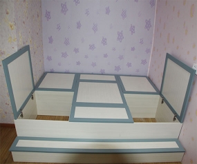 All aluminum bed